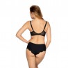 Vivian culotte brésilienne